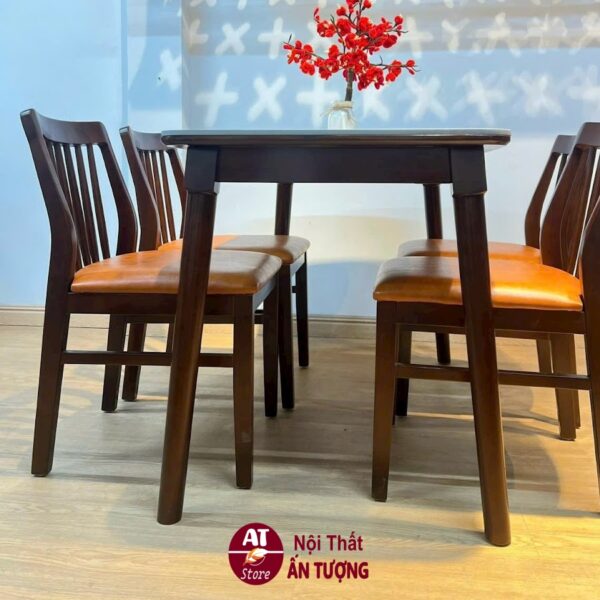 Bộ bàn ghế ăn 4 người gỗ cao su nệm simili màu óc chó
