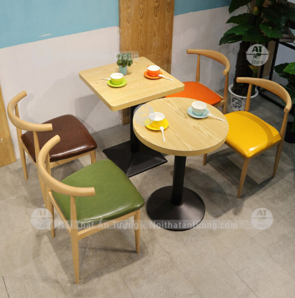 Bàn ghế quán nước, quán ăn vặt, mì cay: Trẻ trung, tiện lợi AT3779