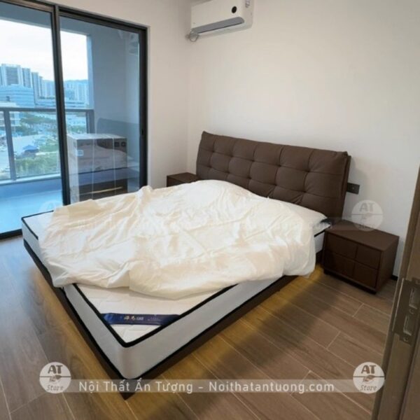 Giường ngủ chất liệu gỗ MDF dài 2m4 rộng 1m8 AT5534 hình 3